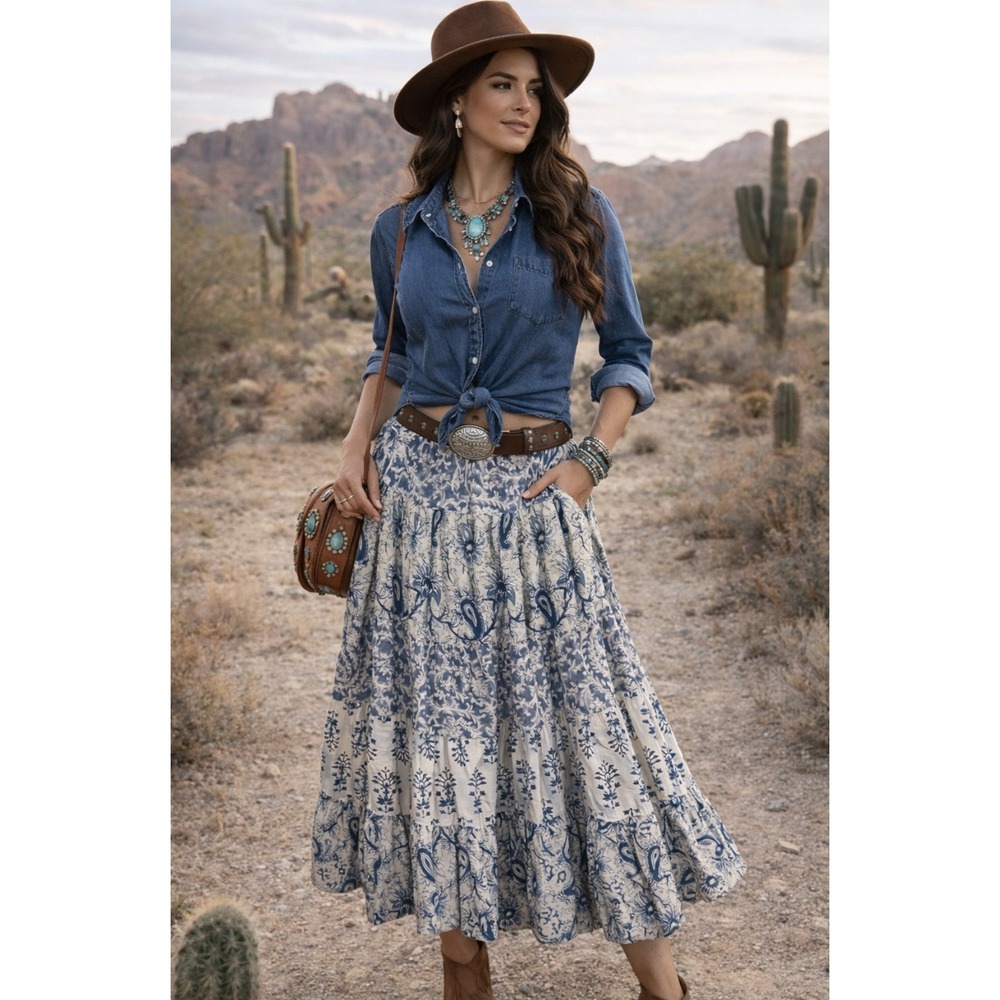 Lauren Jeans Company Ralph Lauren Tiered Maxi Skirt Blue White Floral  Size 2 Dd